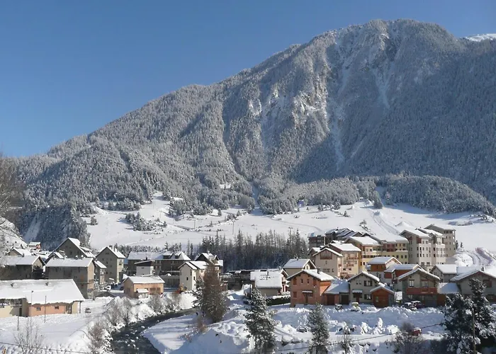 Апартаменты Near Telesiege Girarde Val Cenis