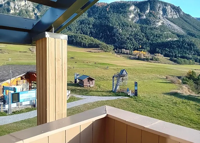 Апартаменты Near Telesiege Girarde Val Cenis